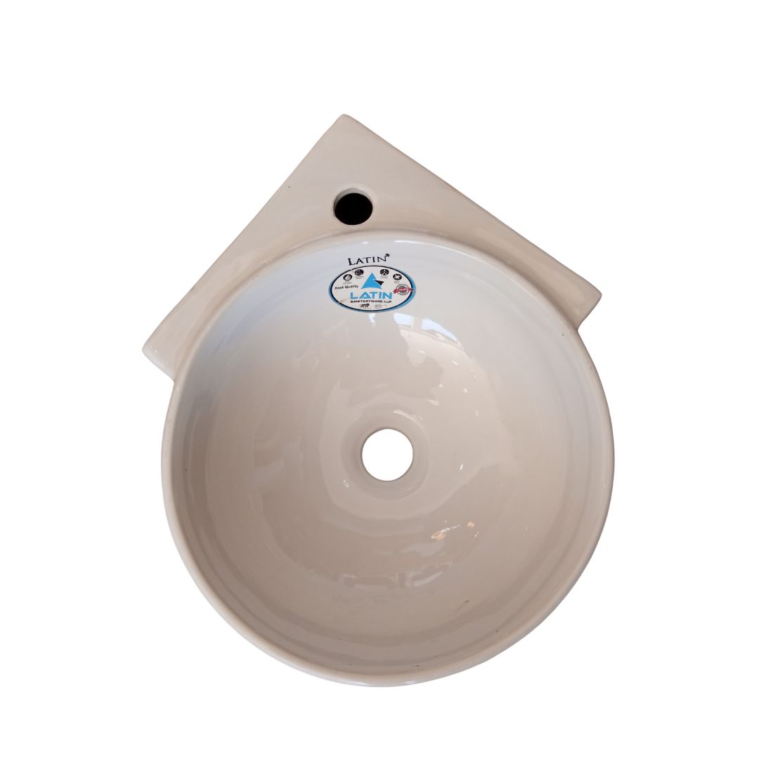 14 by 14 corner basin