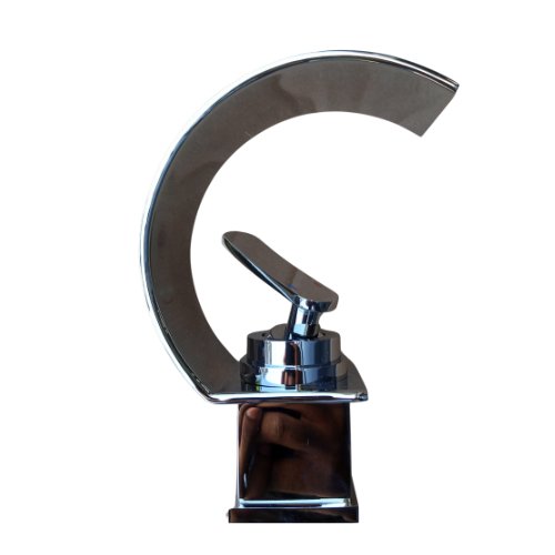 Elegant Curved Filler Tap